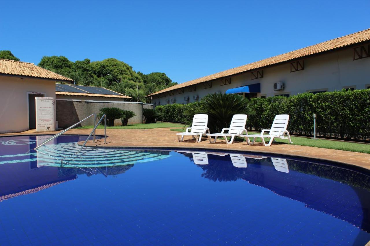 Grandes Lagos Park Hotel Jales ภายนอก รูปภาพ